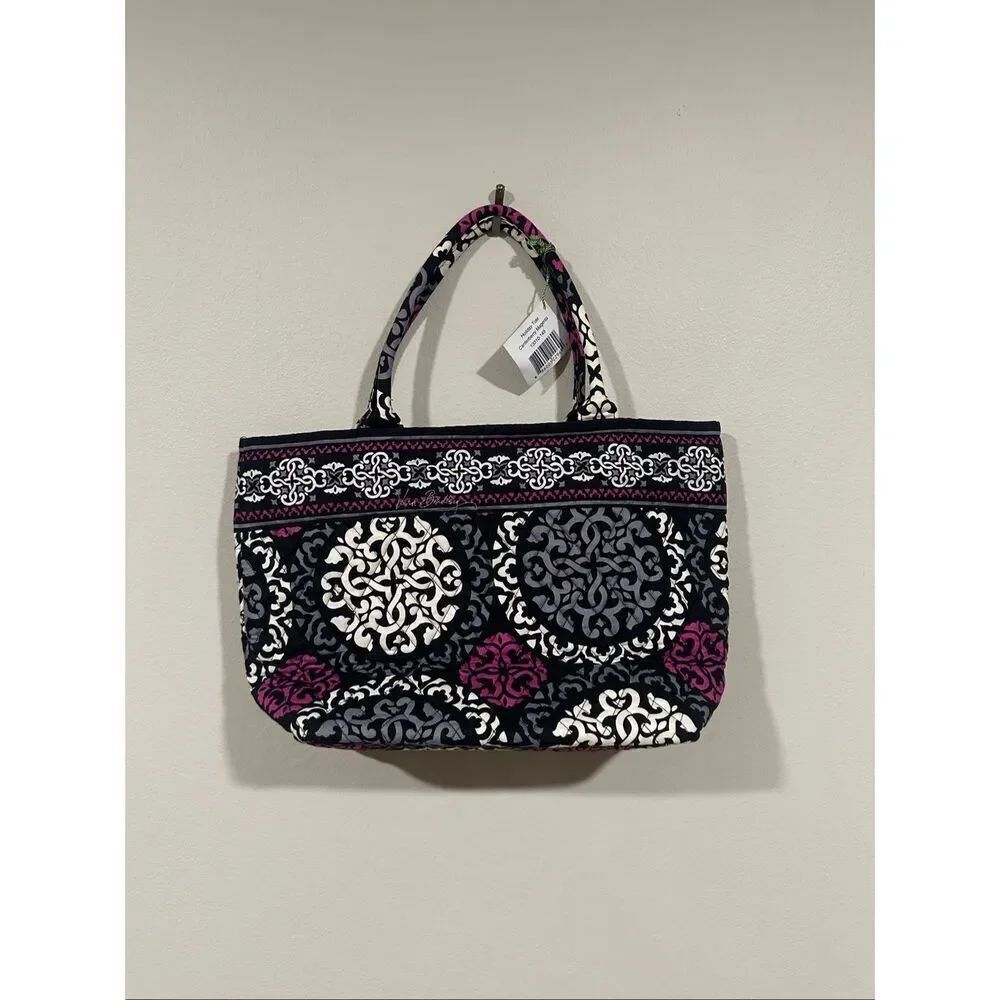 NWT Vera Bradley Holiday Tote Canterberry Magenta